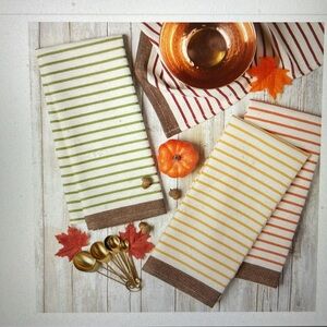 NWT PERFECT DII KITCHEN DECORATIVE DISH TOWELS SET, 4 COUNT,